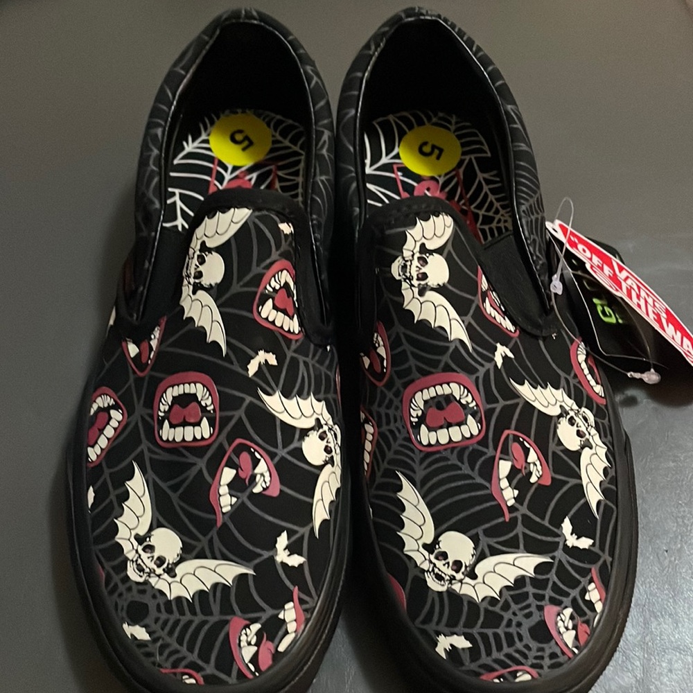 Vans Slip-On Frights Black Glow-In-The-Dark Skate Shoes